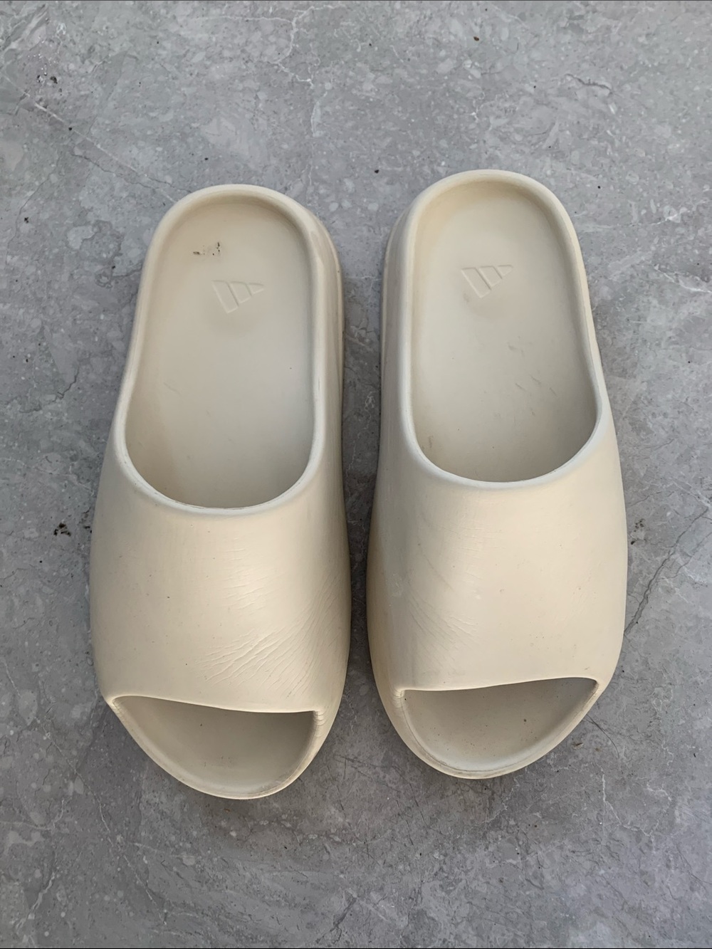 Adidas originals yeezy Slide